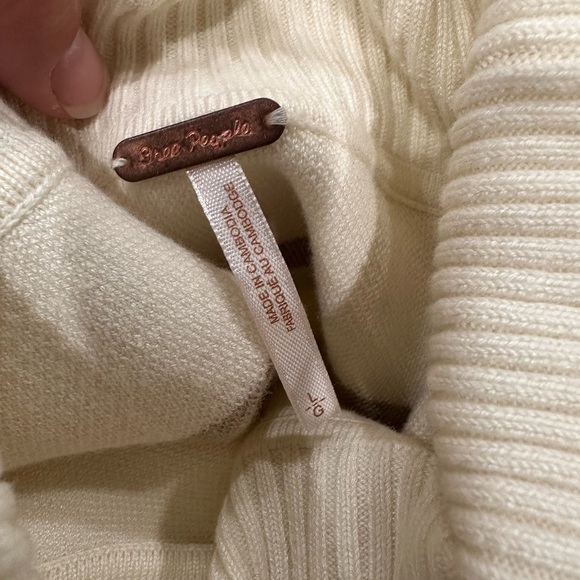 Free People Cream and Tan Striped Turtleneck Sweater Women's Large - Picture 7 of 8